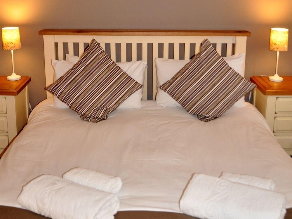 The Chequers Inn Cassington Bagian luar foto